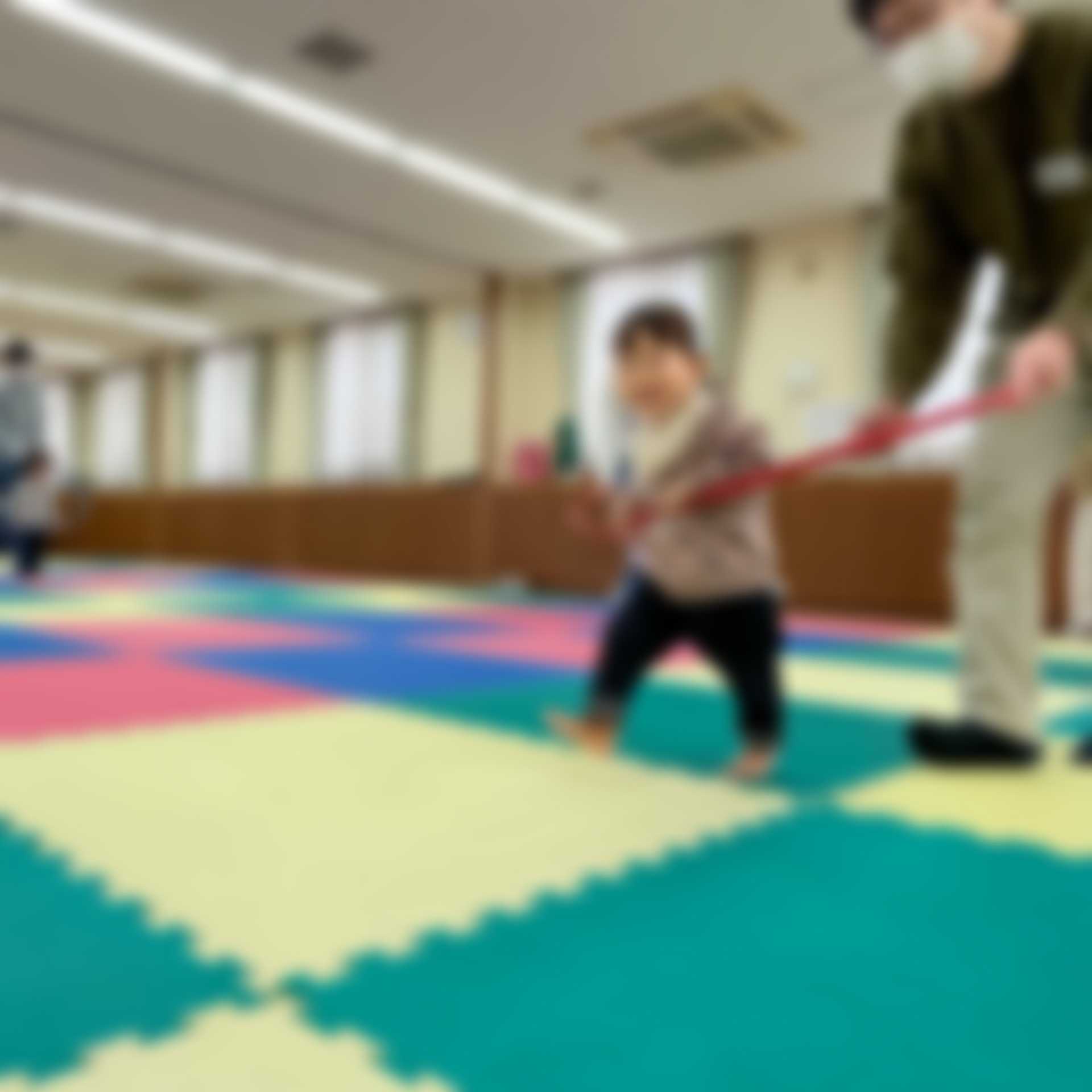 パパと一緒に体操♪
